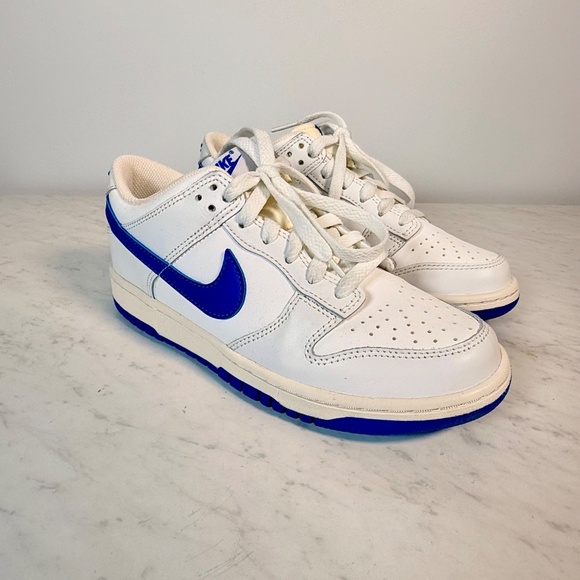 Nike Dunk Low Summit White Hyper Royal (GS) 6Y - Picture 3 of 5